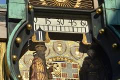 383